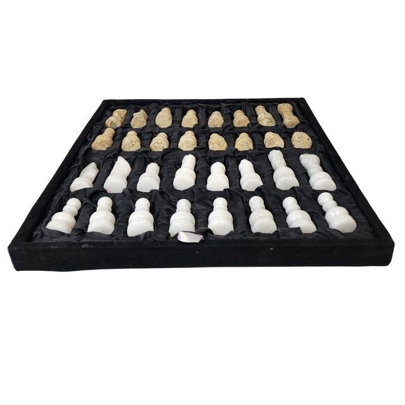 Marble Chess Pieces with Storage Tray, handmade chess pieces, home decor-New - Picture 6 of 11